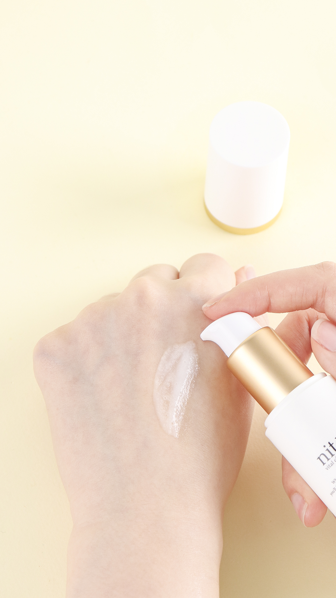 8.nitela essence image.jpg